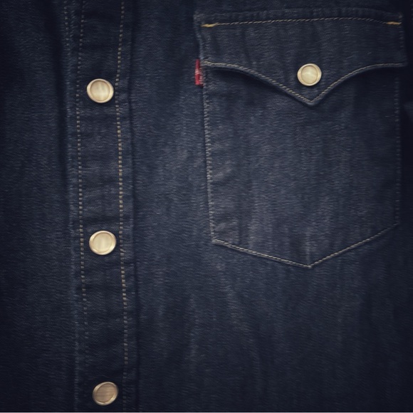 Levi's Barstow Western Shirt (Size S, 34-36) - Picture 6 of 10